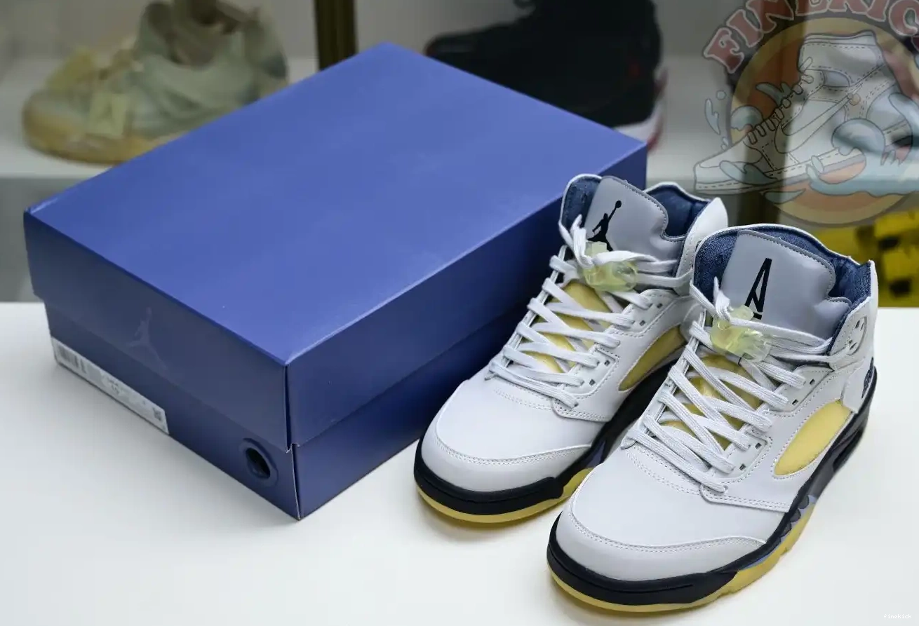 Air A x Dust